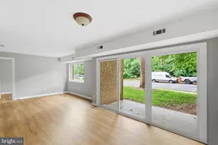8006 Chanute Pl, Falls Church, VA 22042 - Photo 7