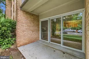 8006 Chanute Pl, Falls Church, VA 22042 - Photo 21