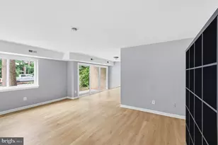 8006 Chanute Pl, Falls Church, VA 22042 - Photo 3