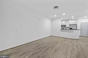 2655 Prosperity Ave, Fairfax, VA 22031 - Photo 7
