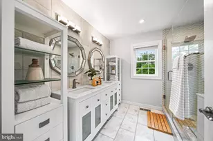2010 Clark Pl, Alexandria, VA 22308 - Photo 27