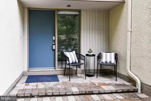 11701 Newbridge Ct, Reston, VA 20191 - Photo 3