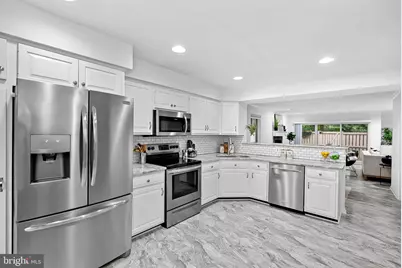 11701 Newbridge Court, Reston, VA 20191 - Photo 5