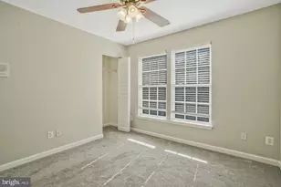 8034 Horseshoe Cottage Cir, Lorton, VA 22079 - Photo 15