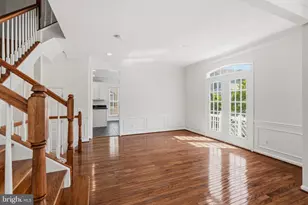 5066 Village Fountain Pl, Centreville, VA 20120 - Photo 15
