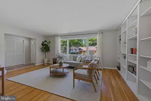 2519 E Meredith Dr, Vienna, VA 22181 - Photo 3