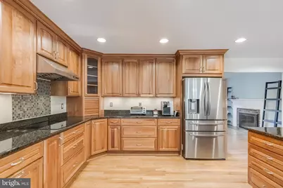 9523 Old Creek Drive, Fairfax, VA 22032 - Photo 7