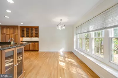 9523 Old Creek Drive, Fairfax, VA 22032 - Photo 9