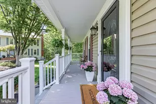 13209 Ashvale Dr, Fairfax, VA 22033 - Photo 5