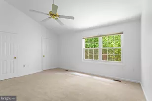 9348 McCarthy Woods Ct, Burke, VA 22015 - Photo 31