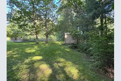 10221 Oakton Drive, Oakton, VA 22124 - Photo 5