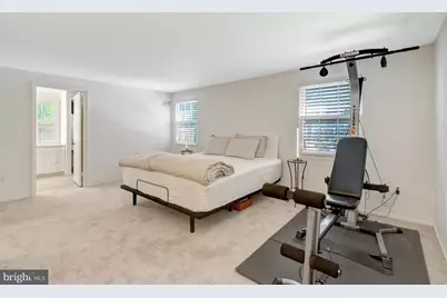 13042 Maple View Lane, Fairfax, VA 22033 - Photo 35