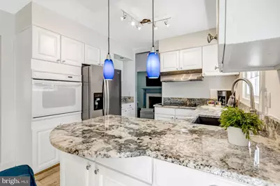 13042 Maple View Lane, Fairfax, VA 22033 - Photo 19