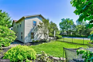 1301 Crosstitch Dr, Herndon, VA 20170 - Photo 43