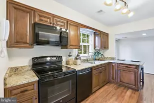 1301 Crosstitch Dr, Herndon, VA 20170 - Photo 13