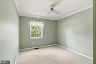 1301 Crosstitch Dr, Herndon, VA 20170 - Photo 27