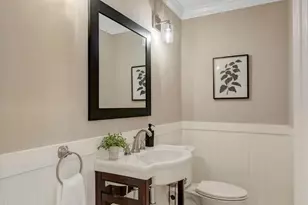 13008 Melville Ln, Fairfax, VA 22033 - Photo 31