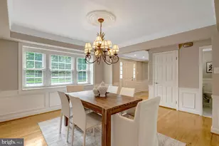 13008 Melville Ln, Fairfax, VA 22033 - Photo 29