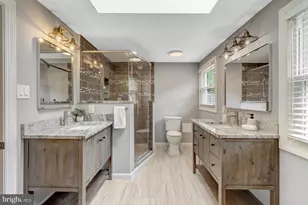 13008 Melville Ln, Fairfax, VA 22033 - Photo 59