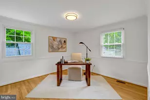 13008 Melville Ln, Fairfax, VA 22033 - Photo 63