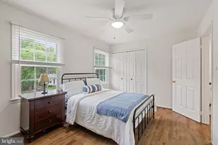 14492 Four Chimney Dr, Centreville, VA 20120 - Photo 19