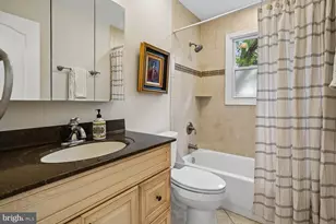 7814 Friars Ct, Alexandria, VA 22306 - Photo 39