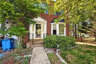 14739 Flower Hill Dr, Centreville, VA 20120 - Photo 1
