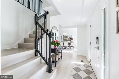 13120 Pavilion Lane, Fairfax, VA 22033 - Photo 5