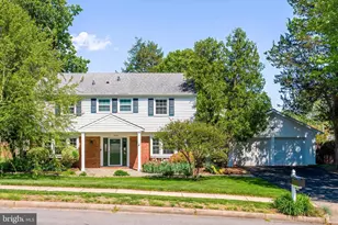 13120 Pavilion Ln, Fairfax, VA 22033 - Photo 1