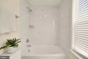 8331 Looking Glass Way, Fairfax, VA 22031 - Photo 35