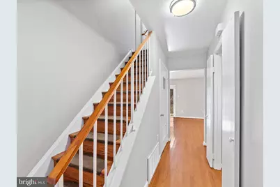1759 Wainwright Drive, Reston, VA 20190 - Photo 5