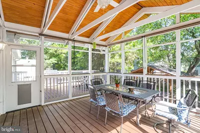 2002 Hoover Lane, Alexandria, VA 22308 - Photo 17