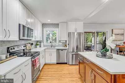 2002 Hoover Lane, Alexandria, VA 22308 - Photo 15