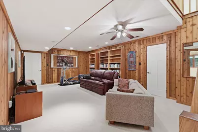 9492 Oak Falls Court, Great Falls, VA 22066 - Photo 37
