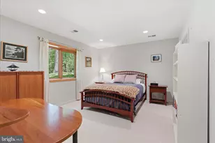 9492 Oak Falls Ct, Great Falls, VA 22066 - Photo 43