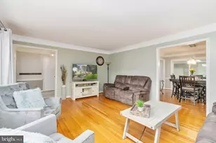 4213 Wilton Woods Ln, Alexandria, VA 22310 - Photo 9