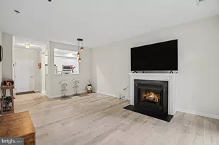 11775 Stratford House Pl, Reston, VA 20190 - Photo 3