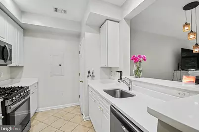 11775 Stratford House Place #112, Reston, VA 20190 - Photo 5