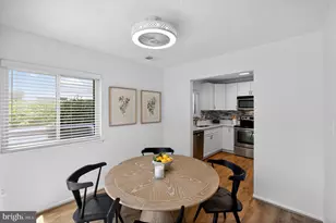 1957 Villaridge Dr, Reston, VA 20191 - Photo 9