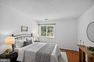 1957 Villaridge Dr, Reston, VA 20191 - Photo 17