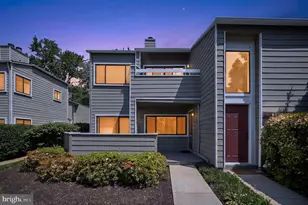 1957 Villaridge Dr, Reston, VA 20191 - Photo 1