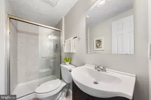 6322 Lightburn Ct, Centreville, VA 20121 - Photo 15