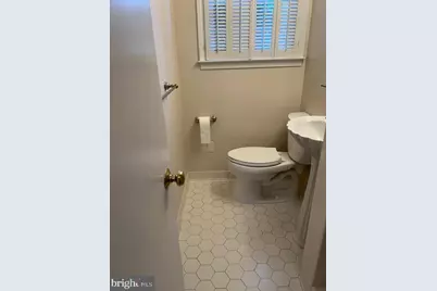 8512 Doyle Drive, Alexandria, VA 22308 - Photo 15