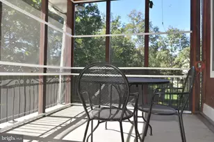 12511 Rochester Dr, Fairfax, VA 22030 - Photo 61