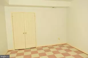 12511 Rochester Dr, Fairfax, VA 22030 - Photo 87