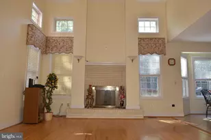 12511 Rochester Dr, Fairfax, VA 22030 - Photo 35