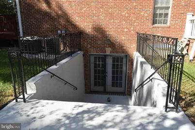12511 Rochester Drive, Fairfax, VA 22030 - Photo 15