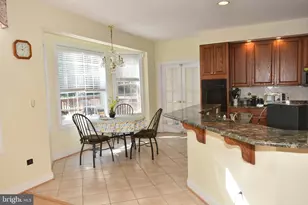 12511 Rochester Dr, Fairfax, VA 22030 - Photo 41