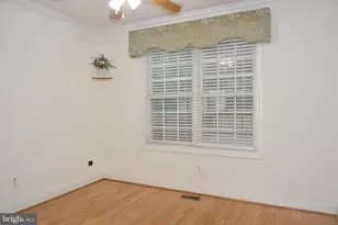 12511 Rochester Dr, Fairfax, VA 22030 - Photo 61