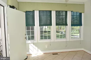 12511 Rochester Dr, Fairfax, VA 22030 - Photo 39